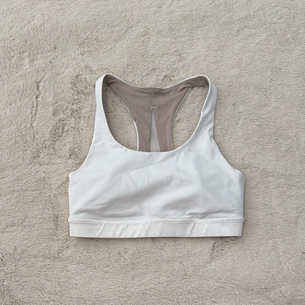 white lululemon invigorate sports bra size 4